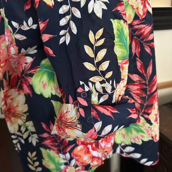 Talbot’s tropical island 🏝️ print, button up, adjustable sleeves, size 3x - Picture 10 of 10